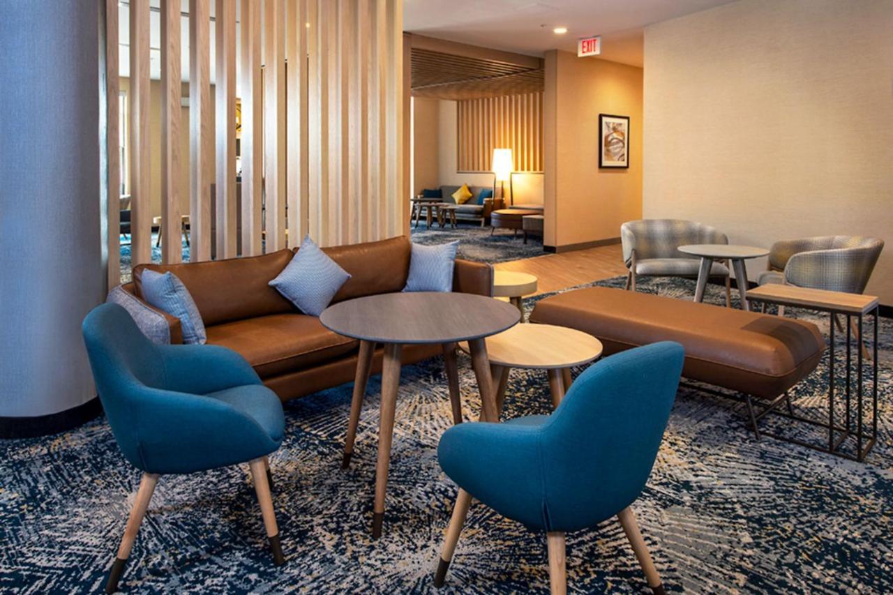 Towneplace Suites By Marriott Frederick Εξωτερικό φωτογραφία