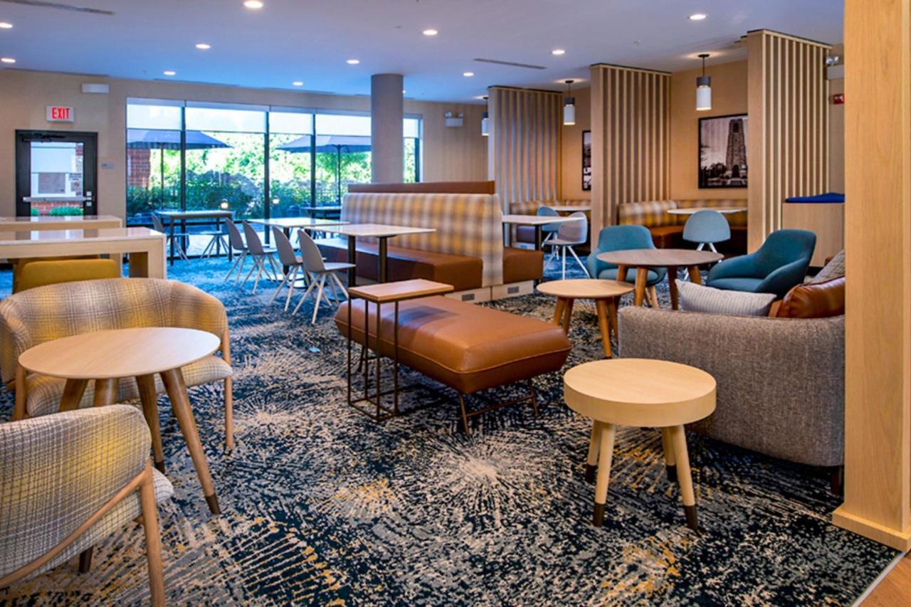Towneplace Suites By Marriott Frederick Εξωτερικό φωτογραφία