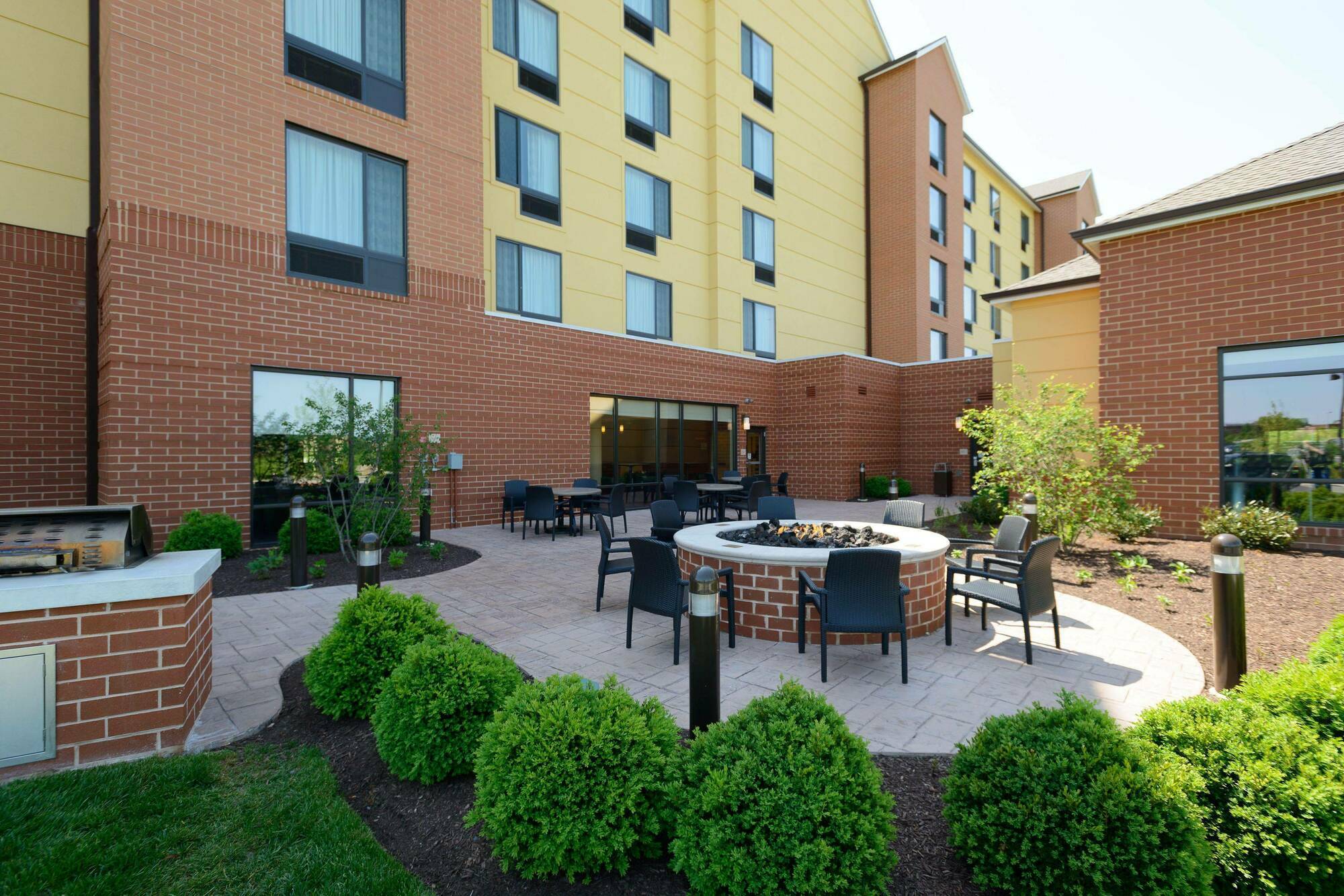 Towneplace Suites By Marriott Frederick Εξωτερικό φωτογραφία